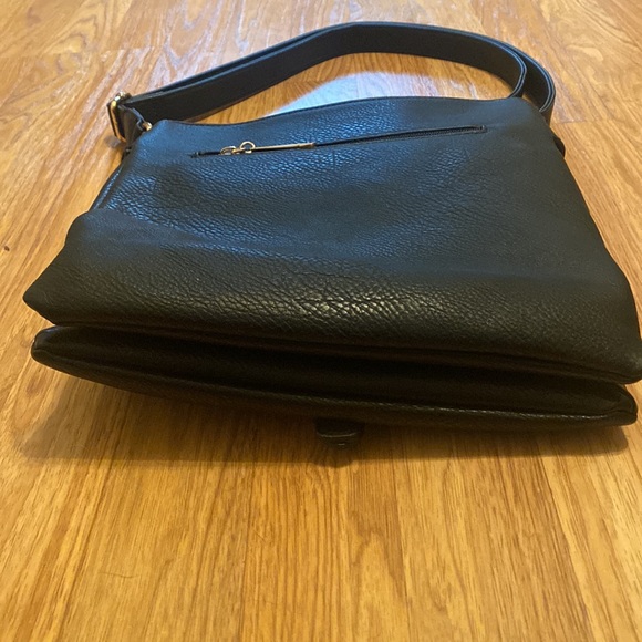 Black Michael Kors Crossbody Bag - Picture 9 of 9
